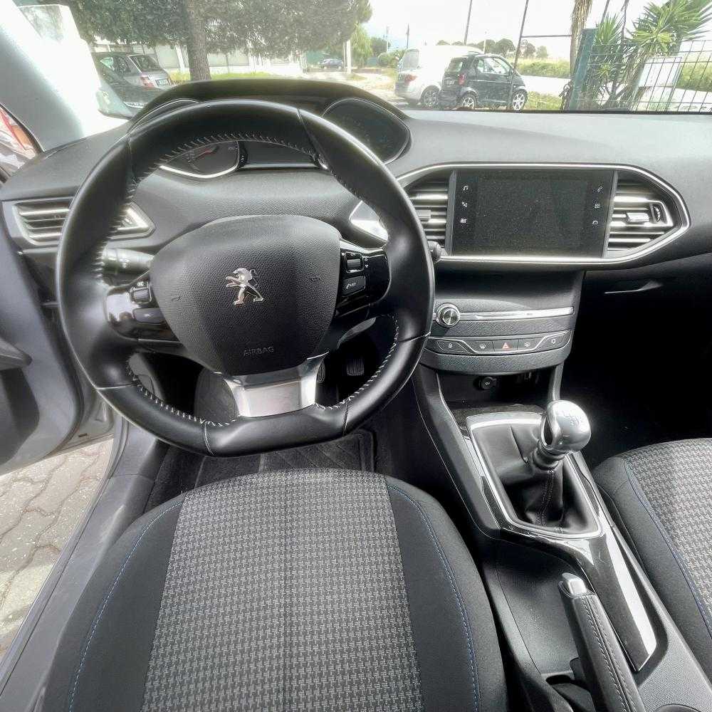 peugeot-308-2019-diesel-1499cc
