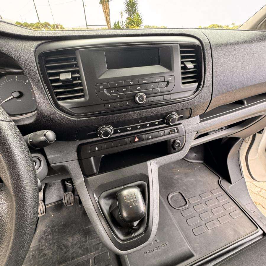 peugeot-expert-2020-diesel-1499cc