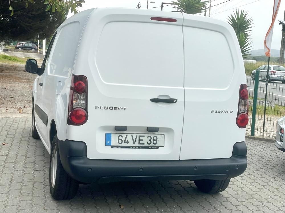 peugeot-partner-2018-diesel-1560cc