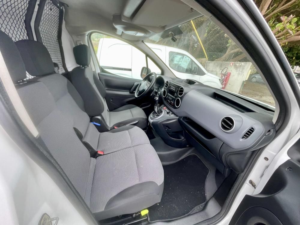 peugeot-partner-2018-diesel-1560cc