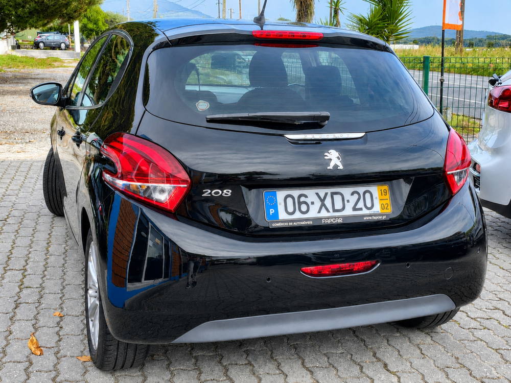 peugeot-208-2019-gasolina-1199cc