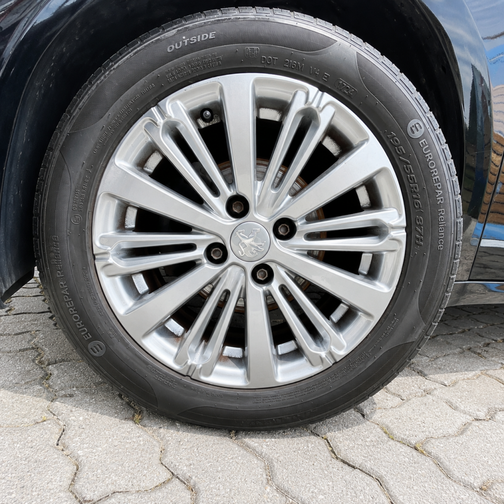 peugeot-208-2019-gasolina-1199cc
