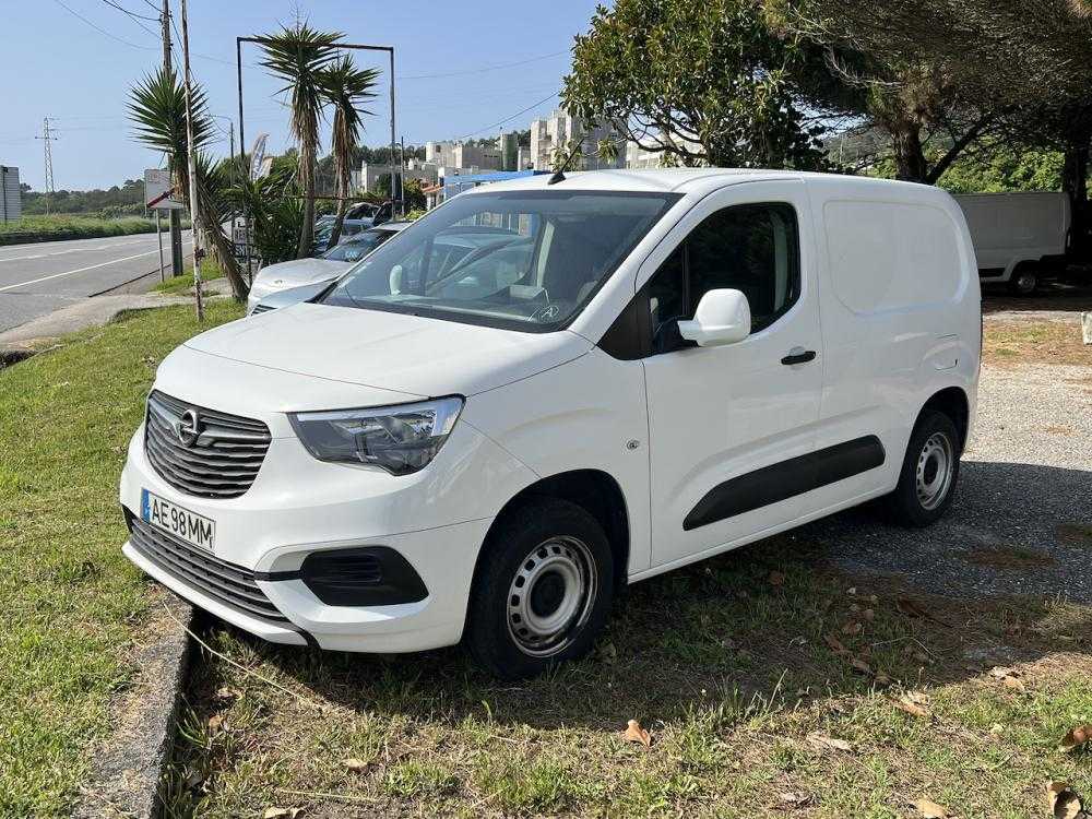 opel-combo-2020-diesel-1499cc