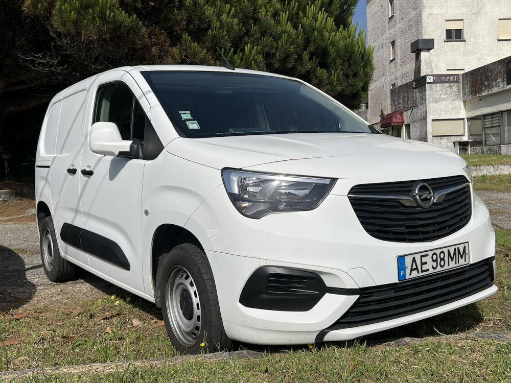 opel-combo-2020-diesel-1499cc