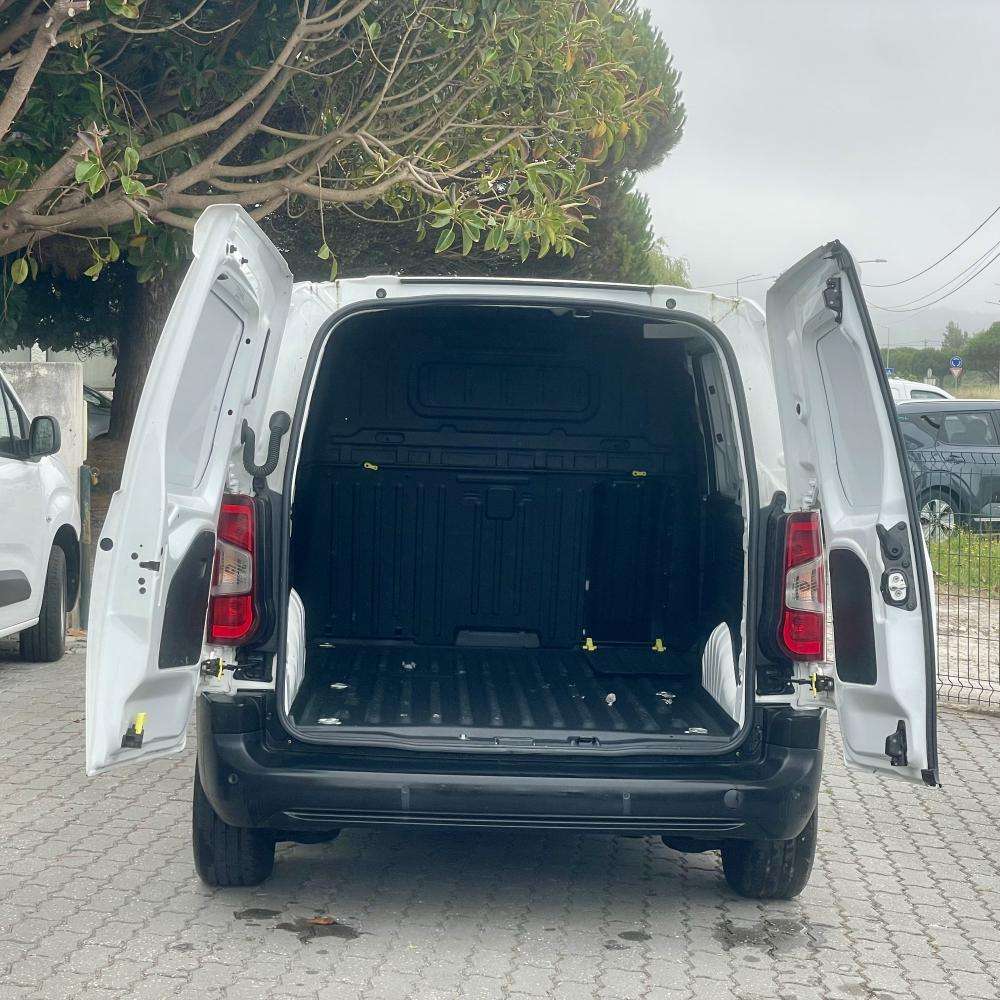 peugeot-partner-2019-diesel-1560cc