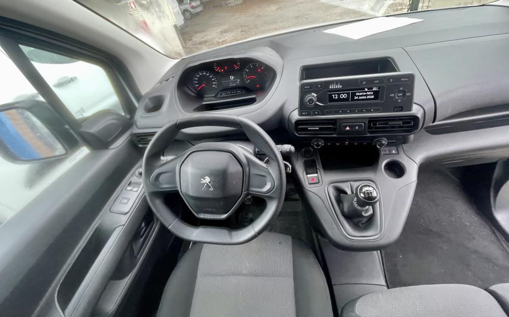 peugeot-partner-2019-diesel-1560cc