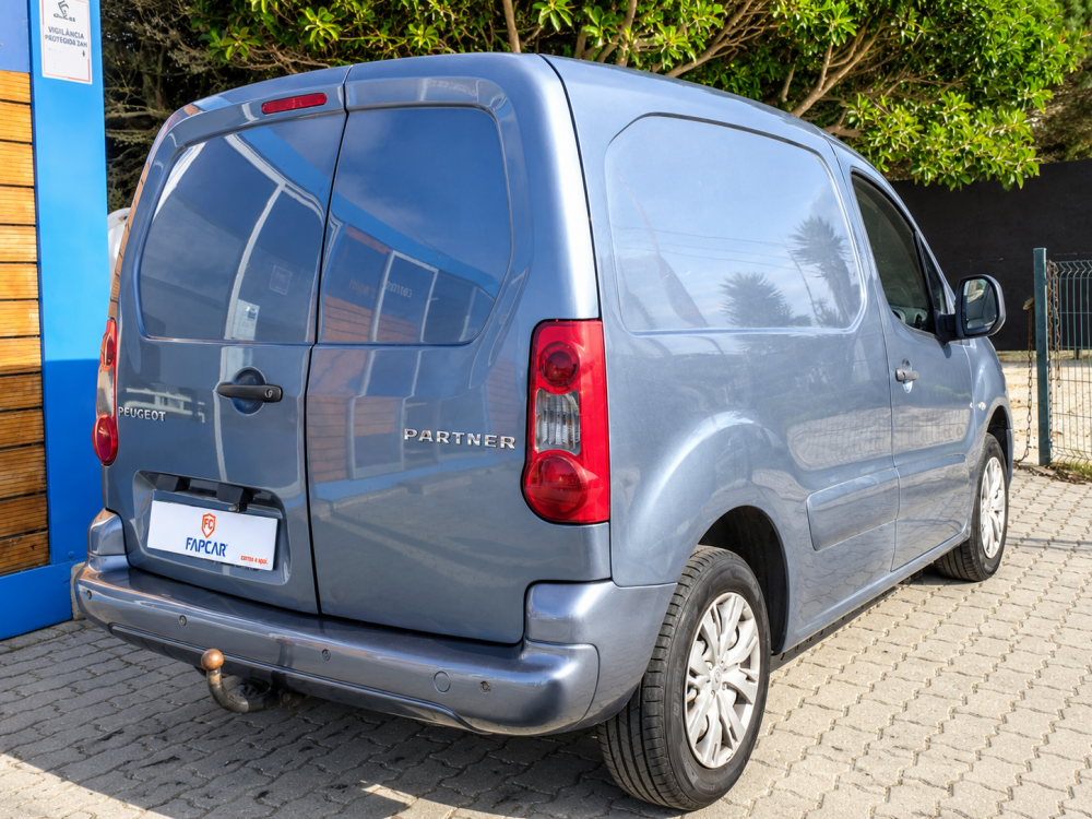 peugeot-partner-2009-diesel-1560cc