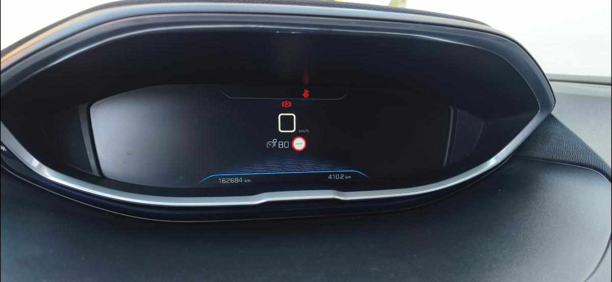 peugeot-3008-1-6-bluehdi-2018-diesel-1560cc