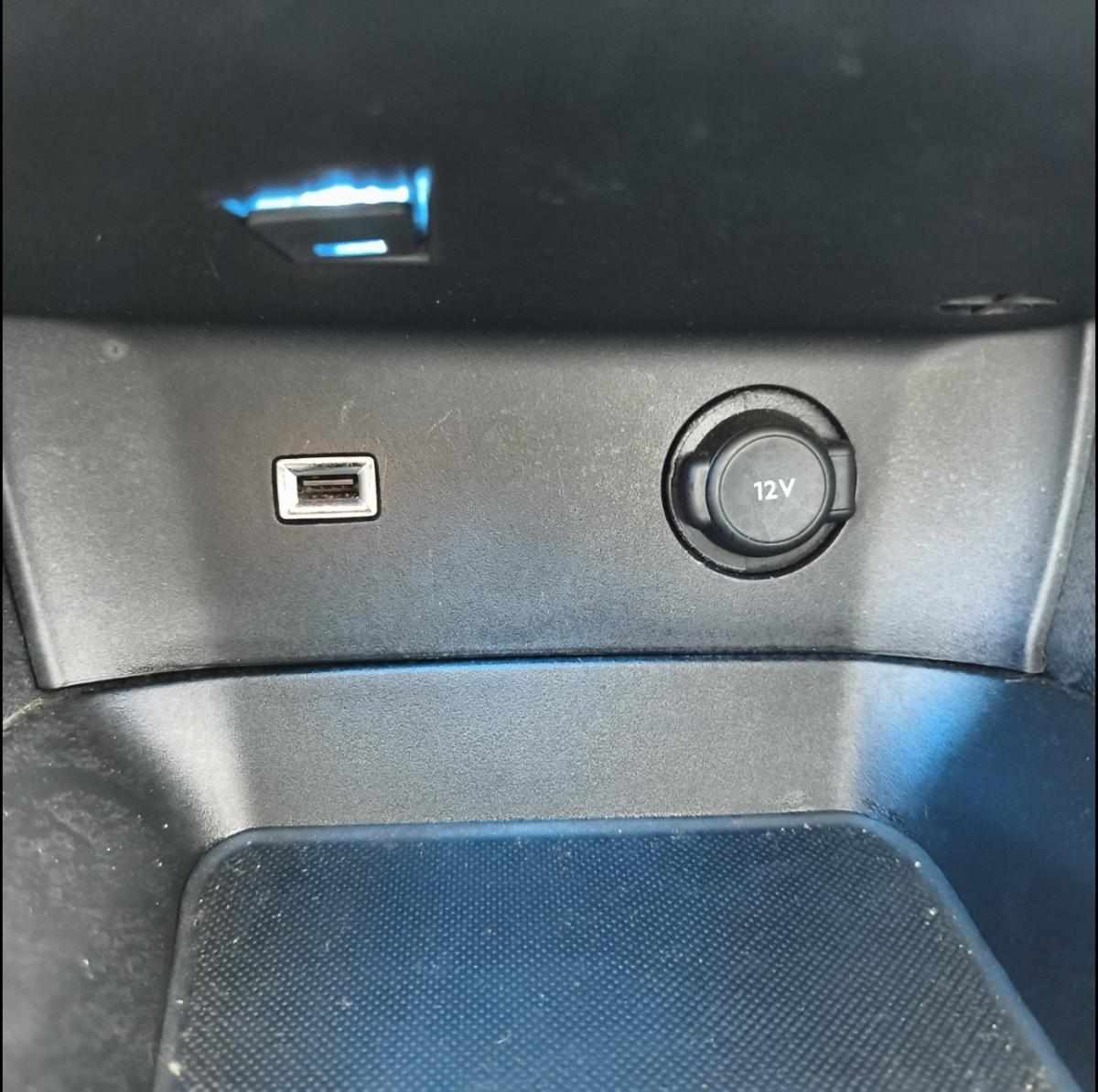 peugeot-3008-1-6-bluehdi-2018-diesel-1560cc