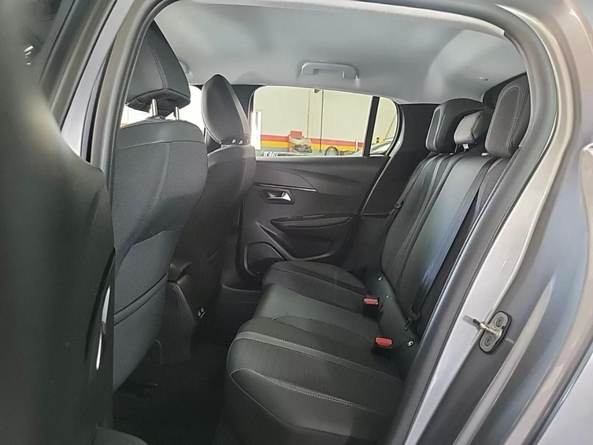 peugeot-208-2022-gasolina-1199cc