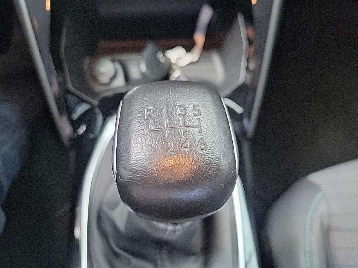 peugeot-208-2022-gasolina-1199cc