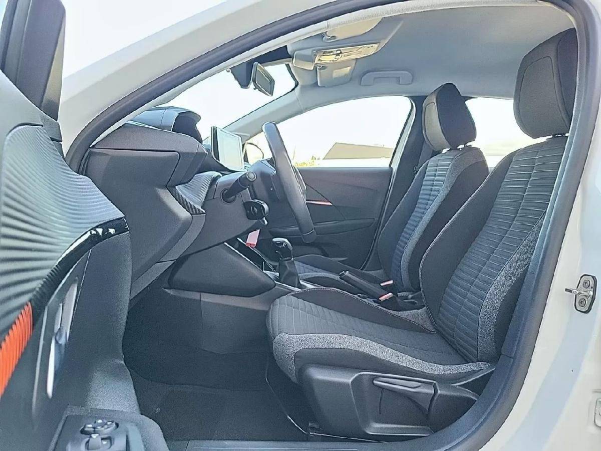 peugeot-208-2022-gasolina-1199cc