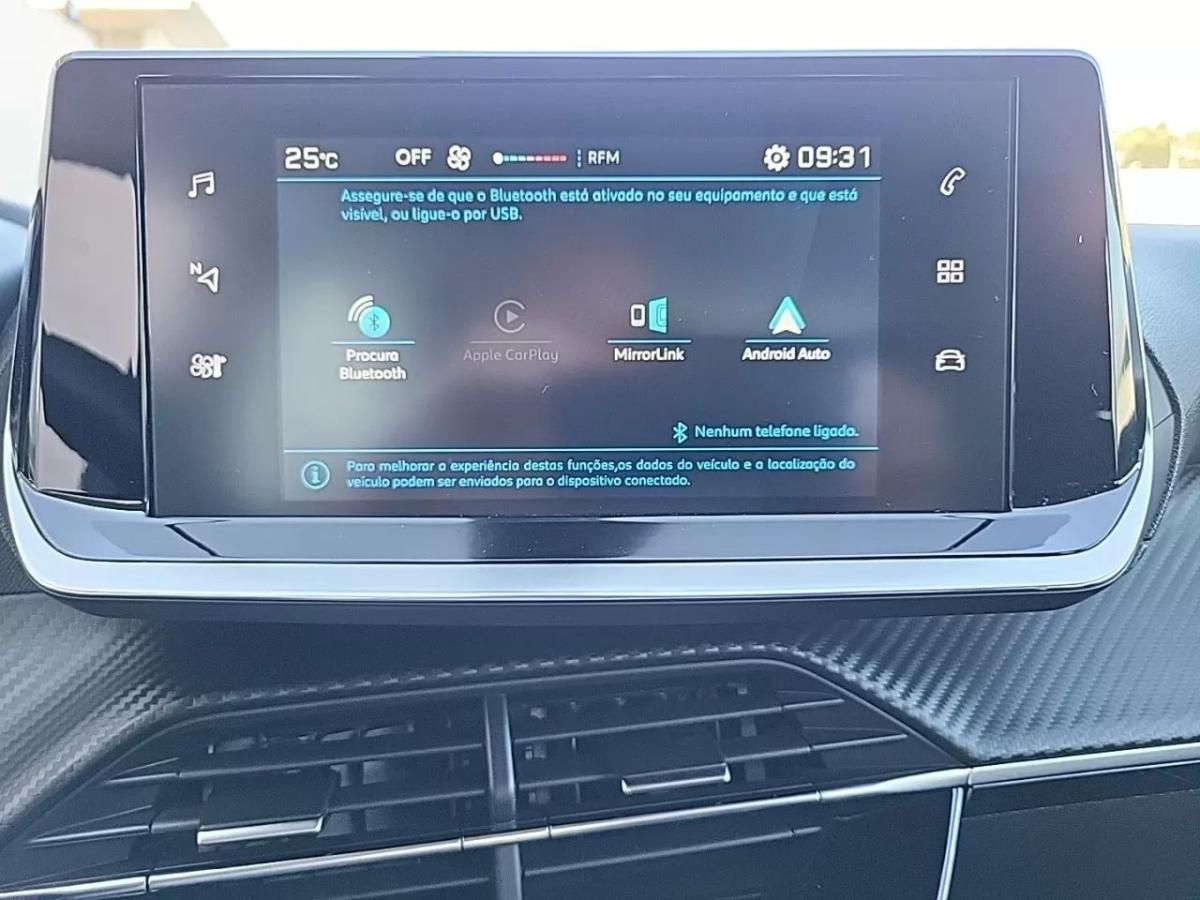 peugeot-208-2022-gasolina-1199cc