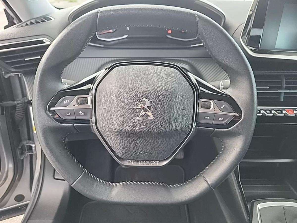 peugeot-2008-2021-gasolina-1199cc