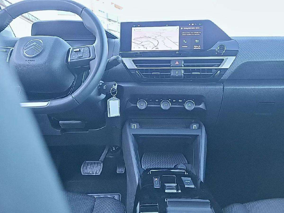 citroen-c4-2025-hibrido-a-gasolina-1199cc