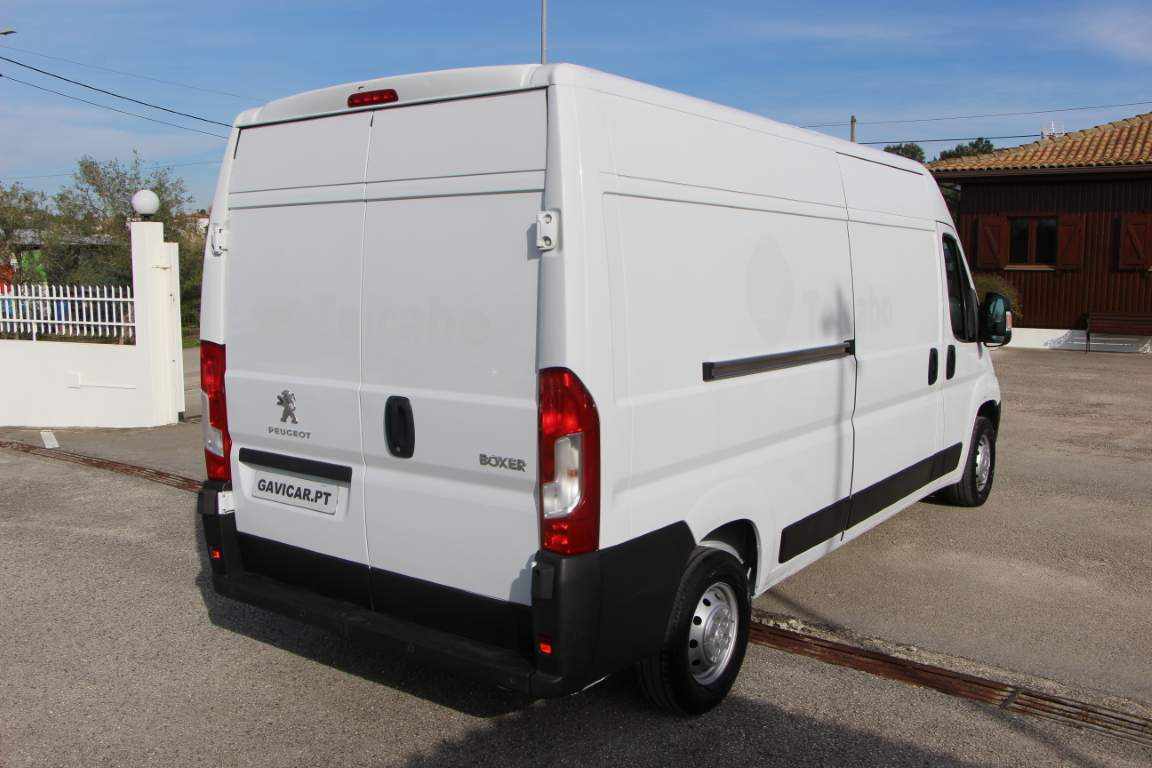 peugeot-boxer-2-2-bluehdi-2022-diesel-2179cc