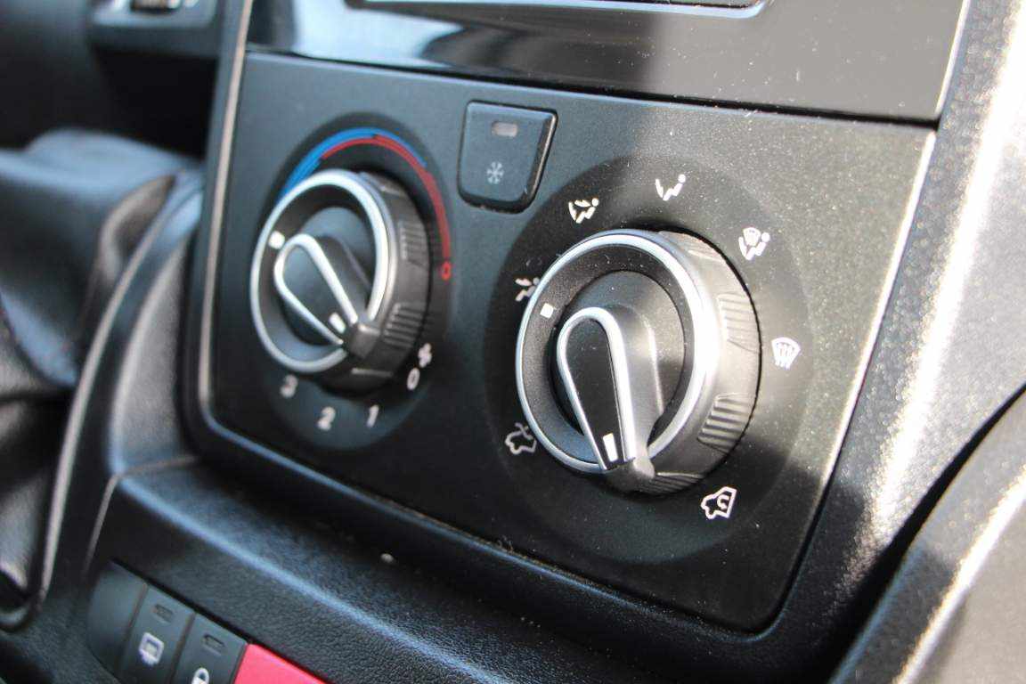 peugeot-boxer-2-2-bluehdi-2022-diesel-2179cc