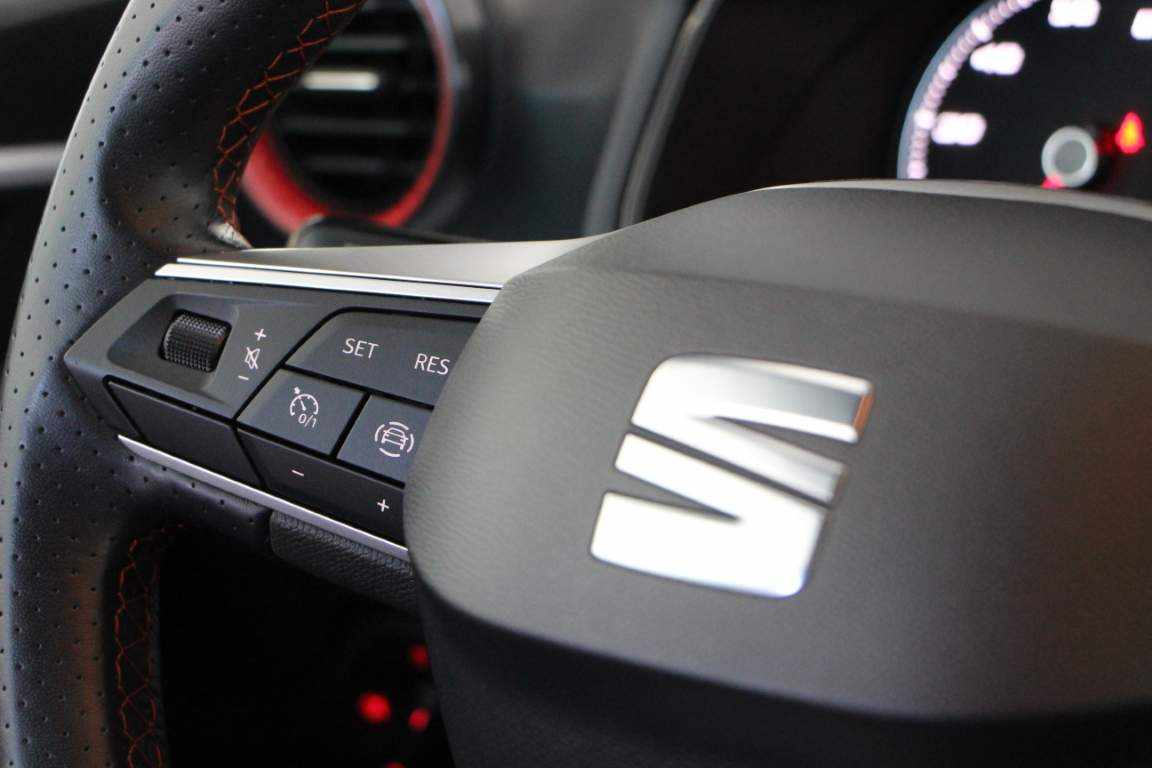 seat-arona-1-0-tsi-2022-gasolina-999cc