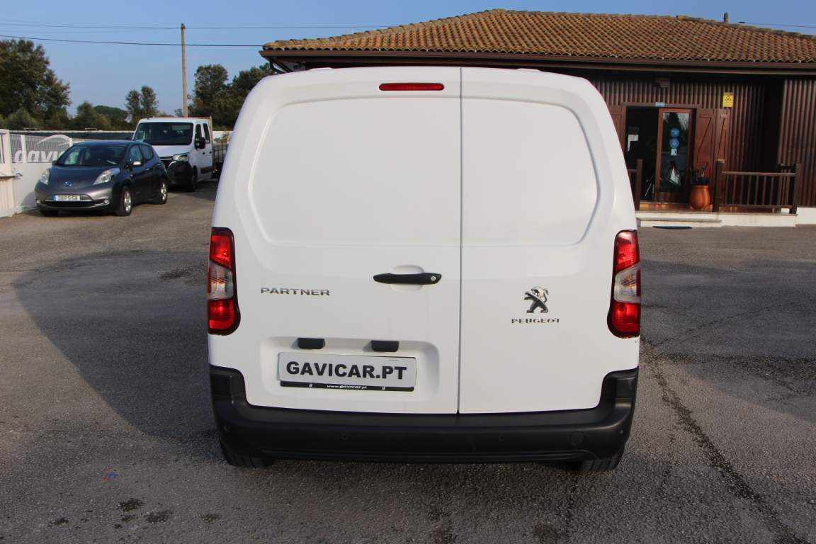 peugeot-partner-1-5-bluehdi-2022-diesel-1499cc