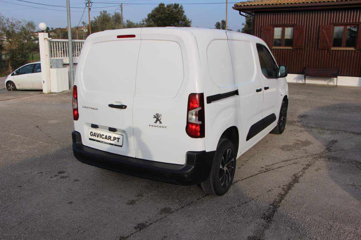 peugeot-partner-1-5-bluehdi-2022-diesel-1499cc