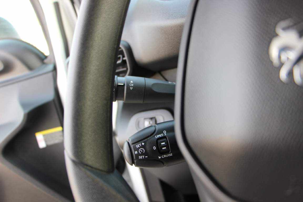 peugeot-partner-1-5-bluehdi-2022-diesel-1499cc