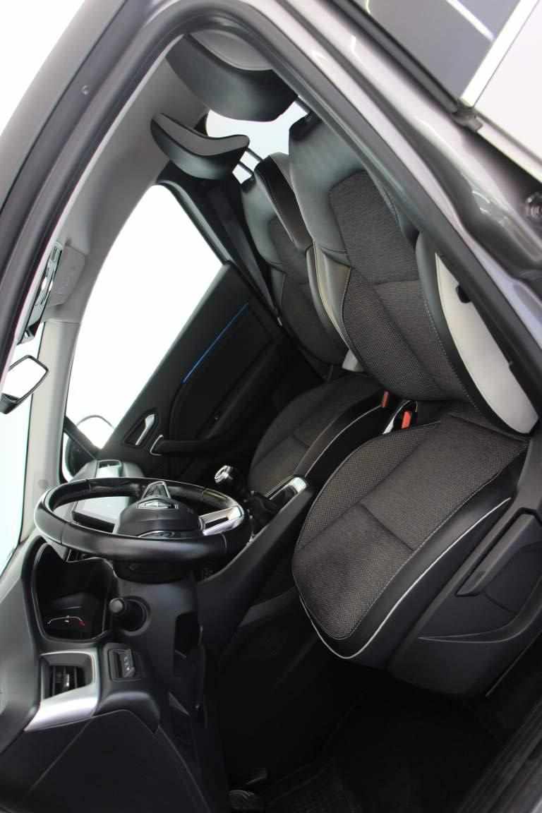 renault-captur-1-0-tce-2023-gasolina-999cc