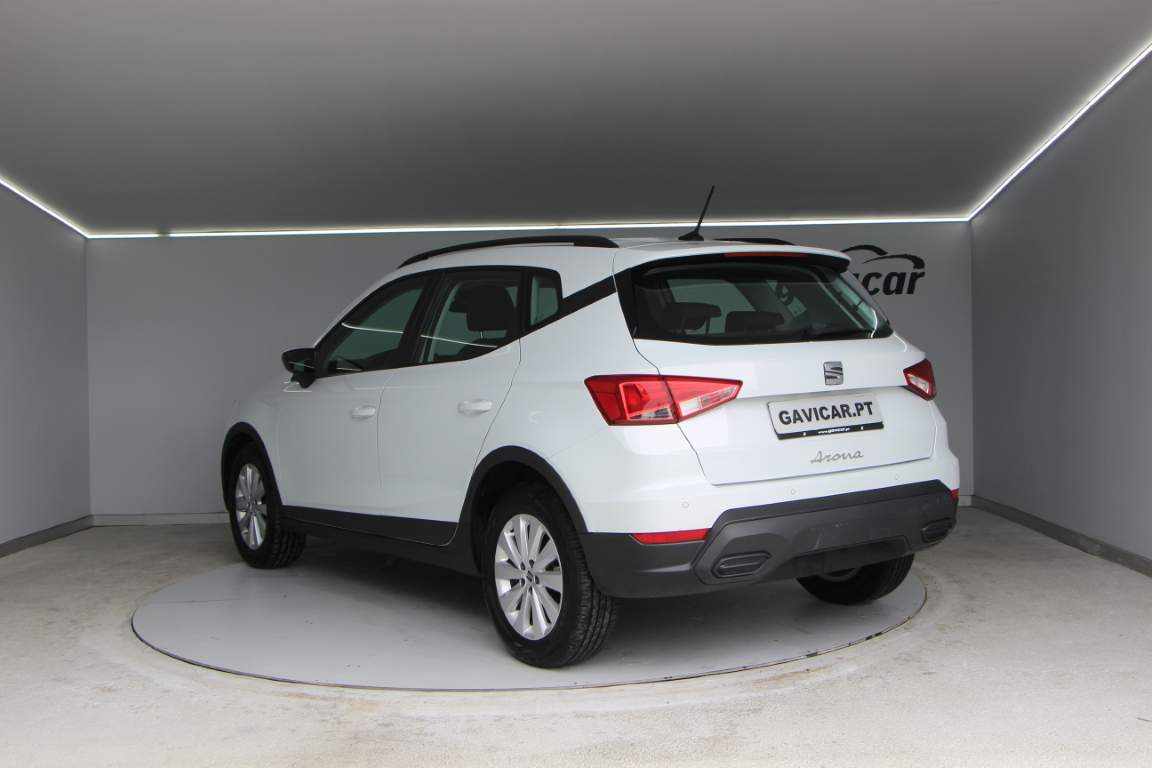 seat-arona-1-0-ecotsi-2023-gasolina-999cc