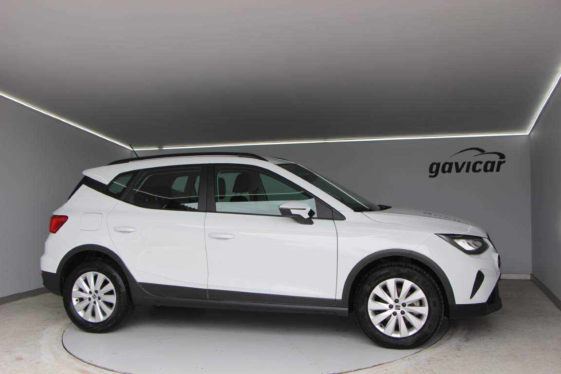 seat-arona-1-0-ecotsi-2023-gasolina-999cc