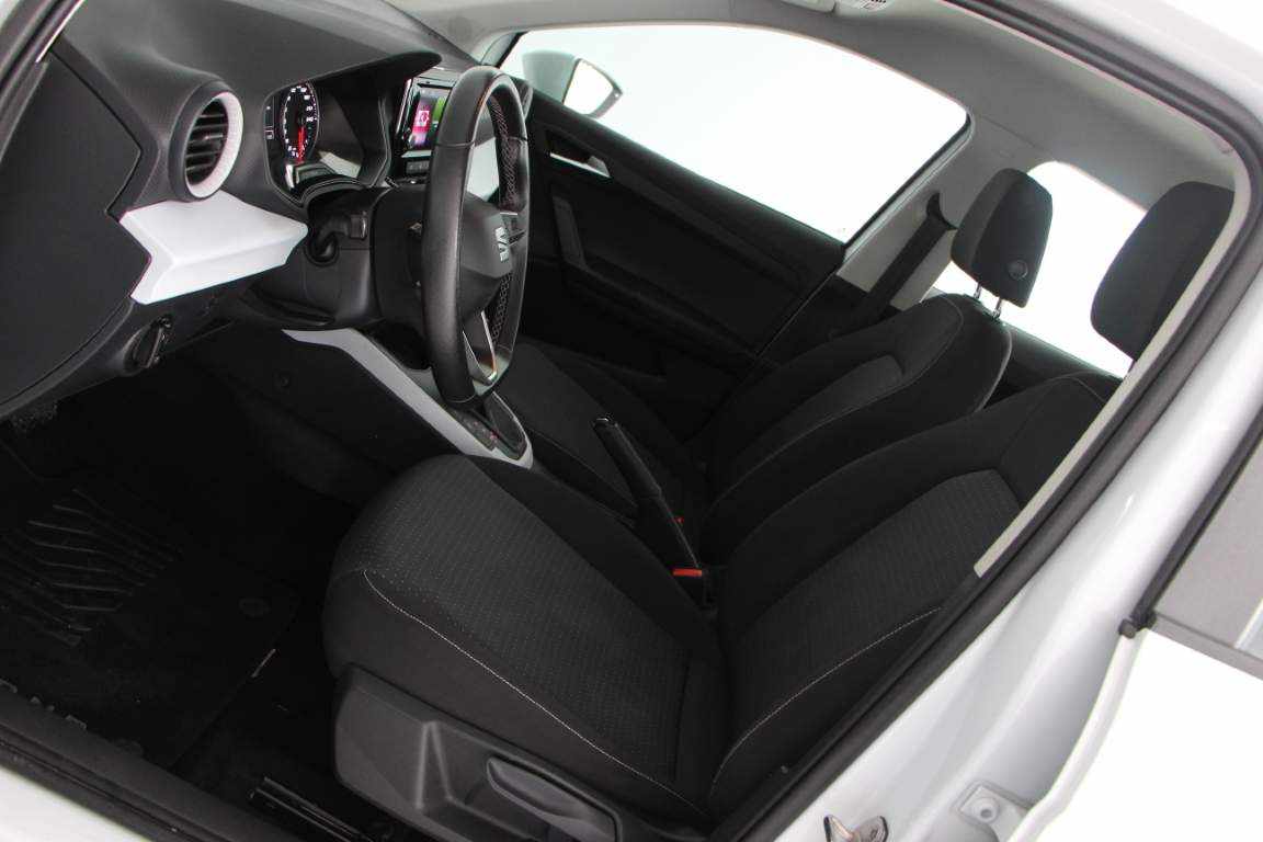 seat-arona-1-0-ecotsi-2023-gasolina-999cc