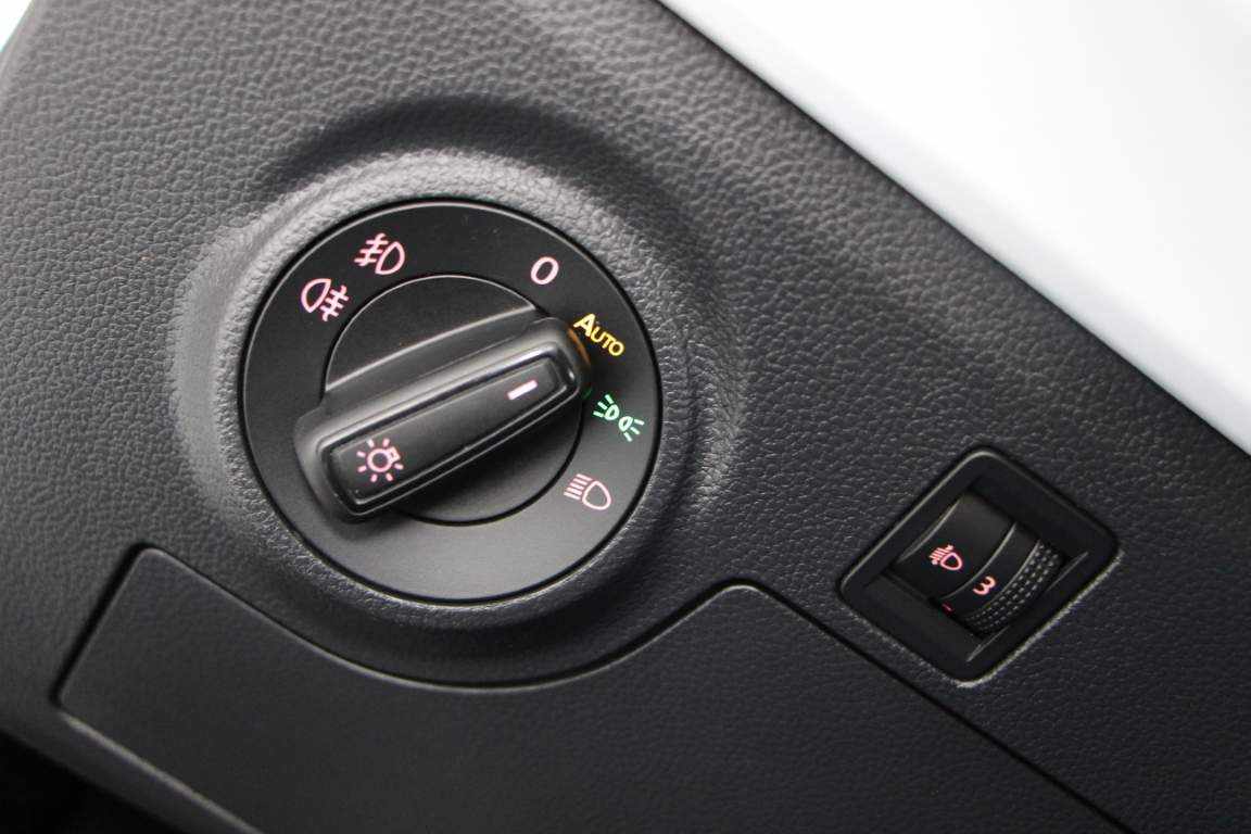 seat-arona-1-0-ecotsi-2023-gasolina-999cc