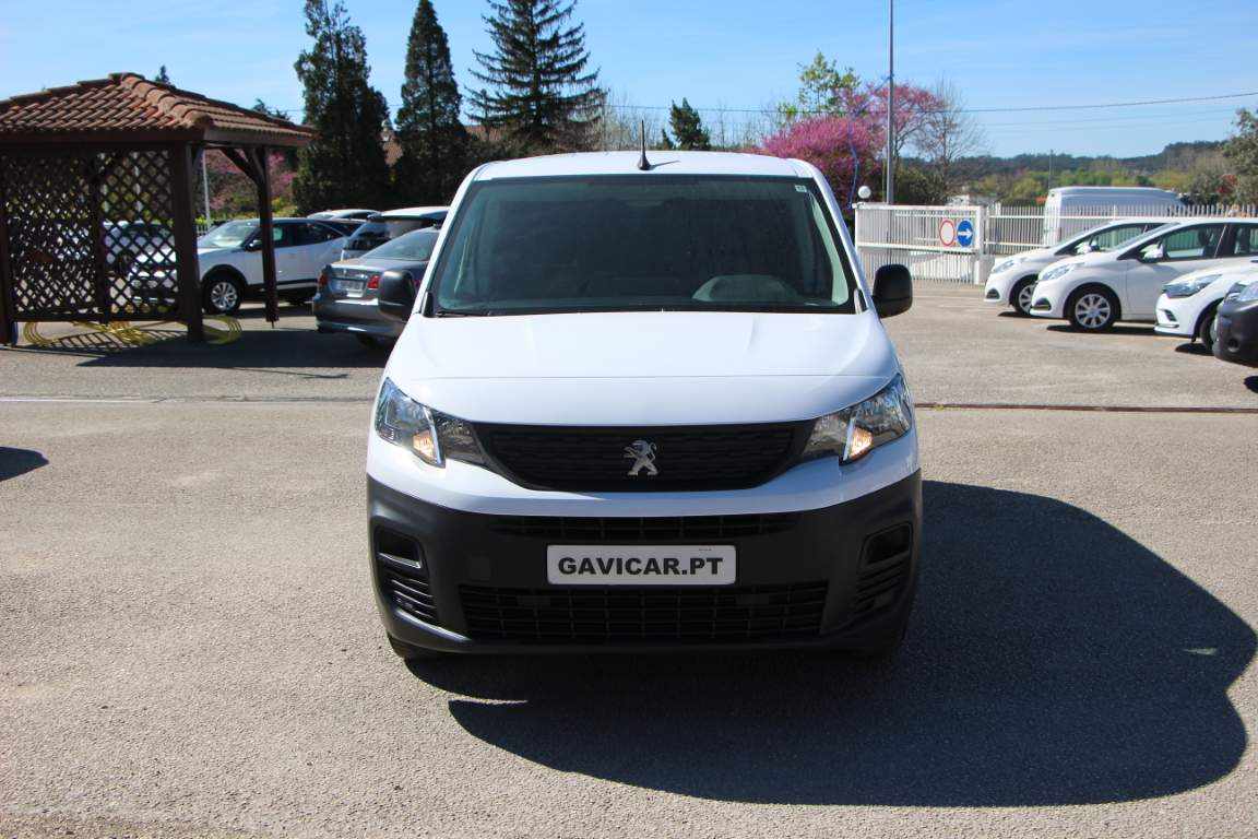 peugeot-partner-1-5-bluehdi-2023-diesel-1499cc