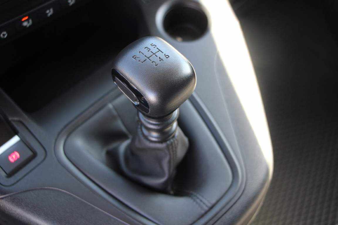 peugeot-partner-1-5-bluehdi-2023-diesel-1499cc