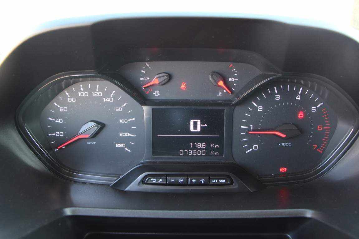 peugeot-partner-1-5-bluehdi-2023-diesel-1499cc