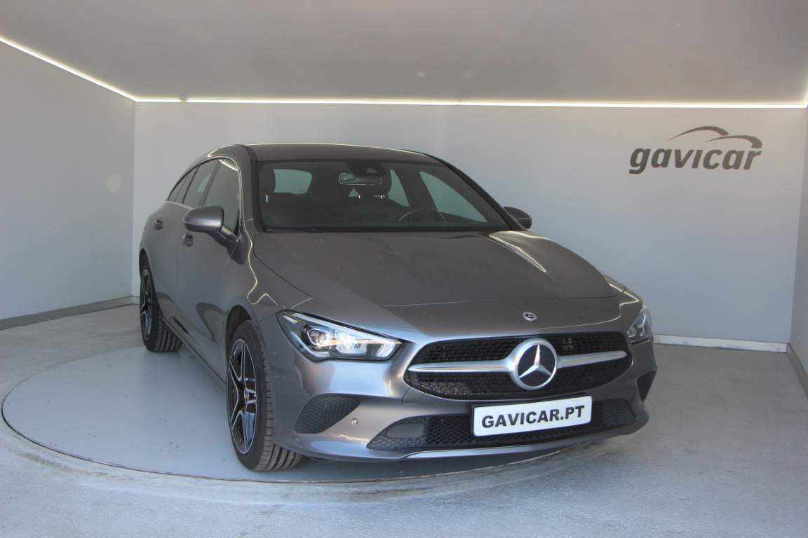 mercedes-benz-cla-250-e-2022-gasolina-1332cc