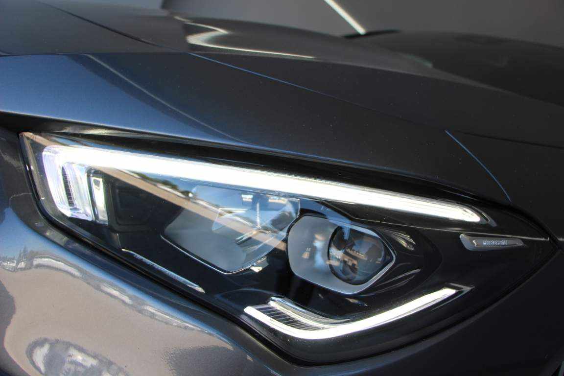 mercedes-benz-cla-250-e-2022-gasolina-1332cc
