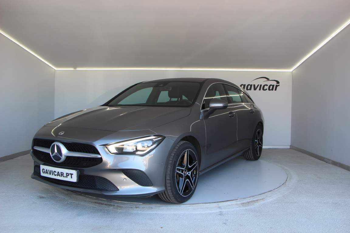 mercedes-benz-cla-250-e-2022-gasolina-1332cc