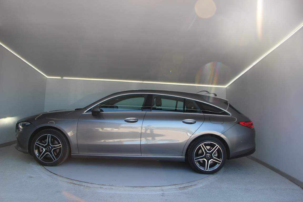 mercedes-benz-cla-250-e-2022-gasolina-1332cc