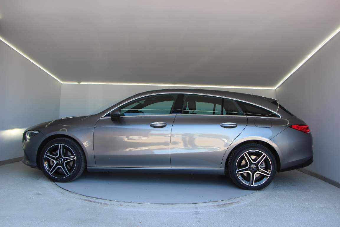 mercedes-benz-cla-250-e-2022-gasolina-1332cc
