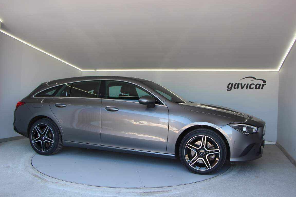 mercedes-benz-cla-250-e-2022-gasolina-1332cc