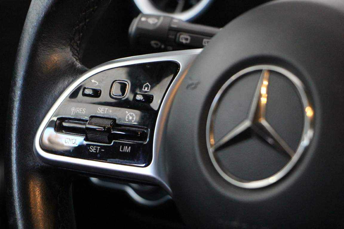 mercedes-benz-cla-250-e-2022-gasolina-1332cc