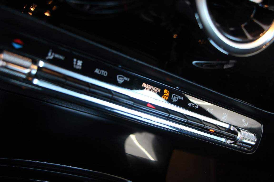 mercedes-benz-cla-250-e-2022-gasolina-1332cc