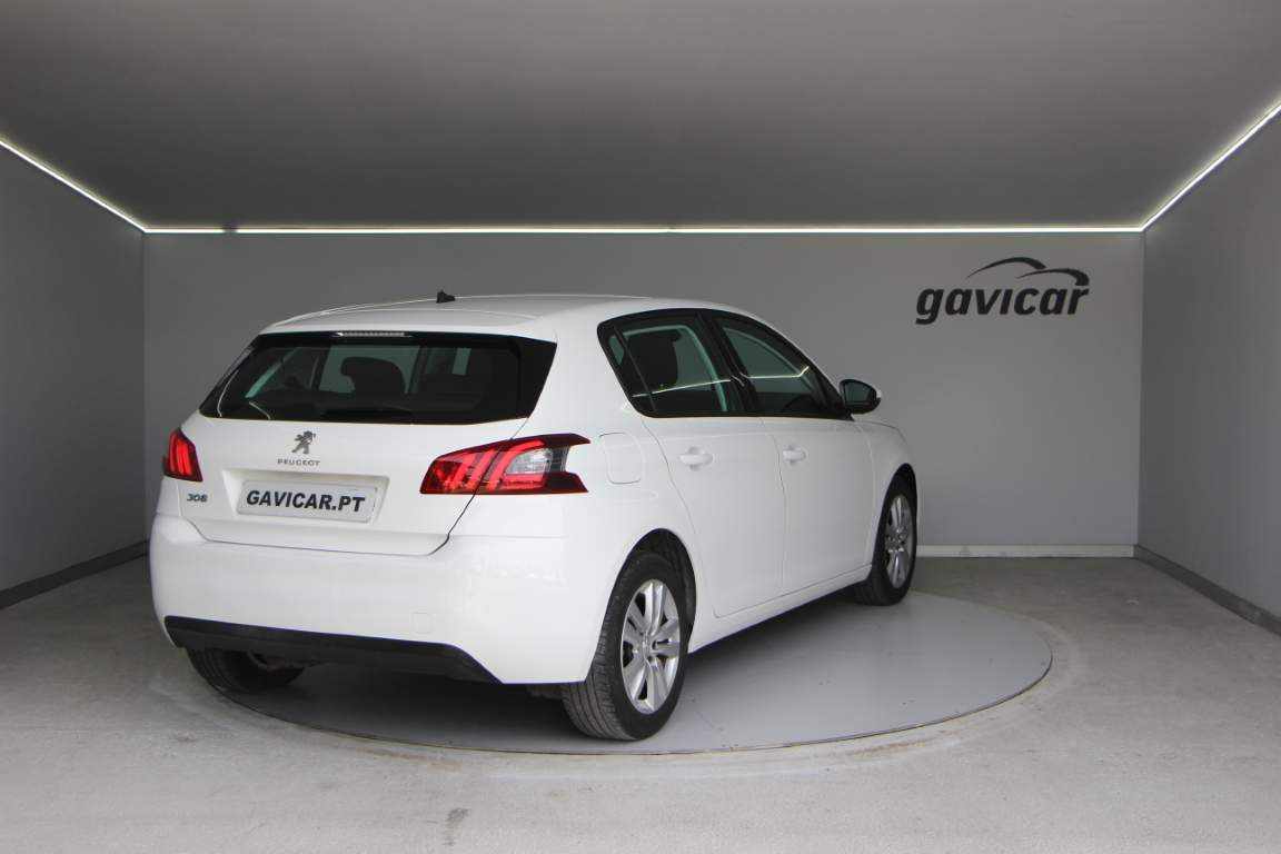 peugeot-308-1-5-bluehdi-2019-diesel-1499cc
