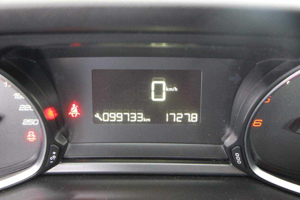 peugeot-308-1-5-bluehdi-2019-diesel-1499cc
