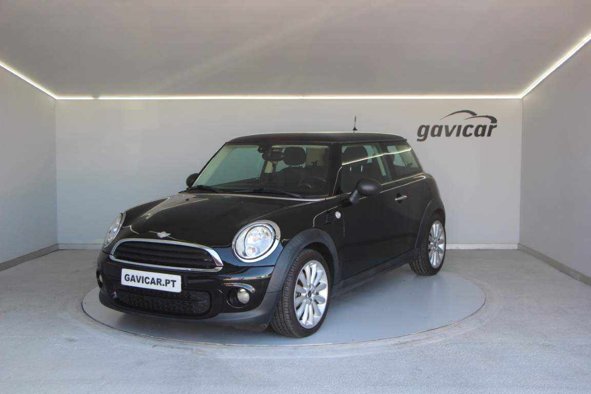 mini-hatch-one-d-2013-diesel-1598cc