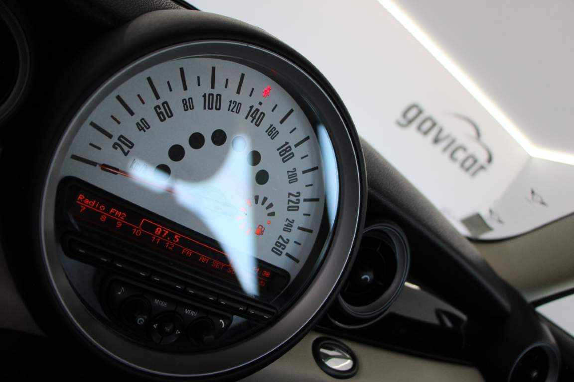 mini-hatch-one-d-2013-diesel-1598cc