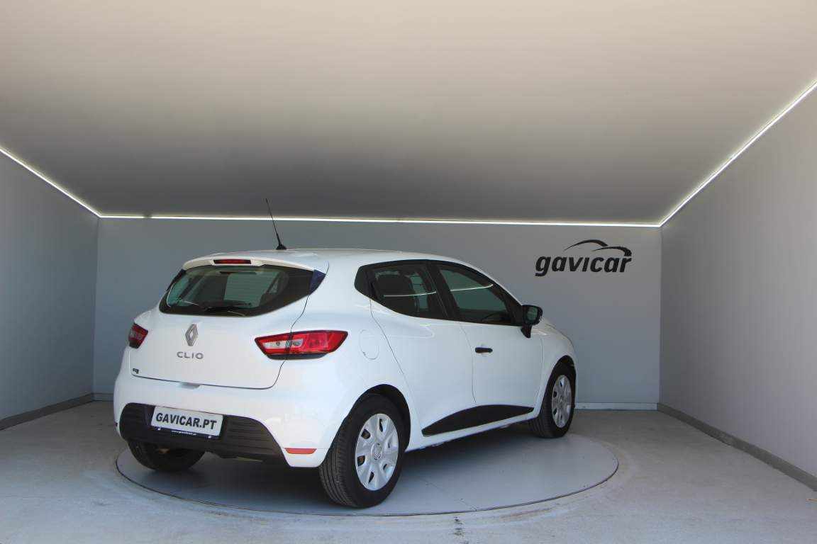 renault-clio-1-5-75cv-2019-diesel-1461cc