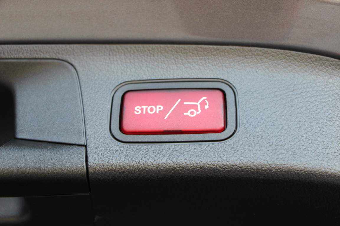 mercedes-benz-gla-250-e-2023-gasolina-1332cc