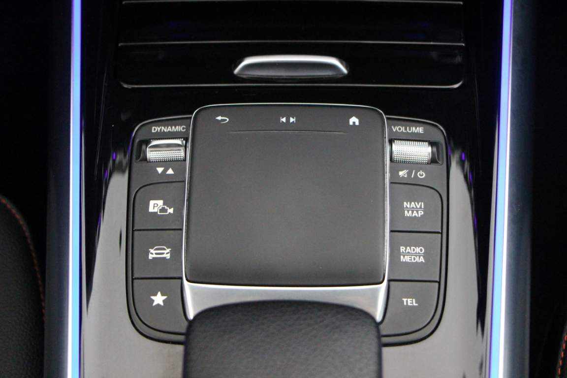 mercedes-benz-gla-250-e-2023-gasolina-1332cc