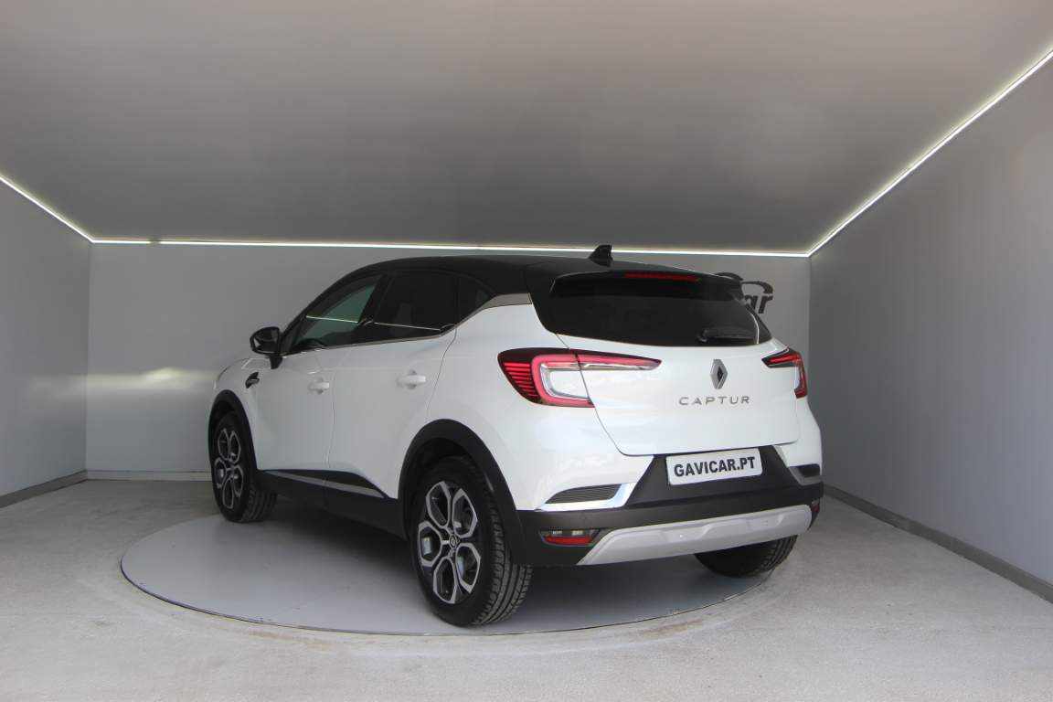 renault-captur-1-0-tce-2023-gasolina-999cc