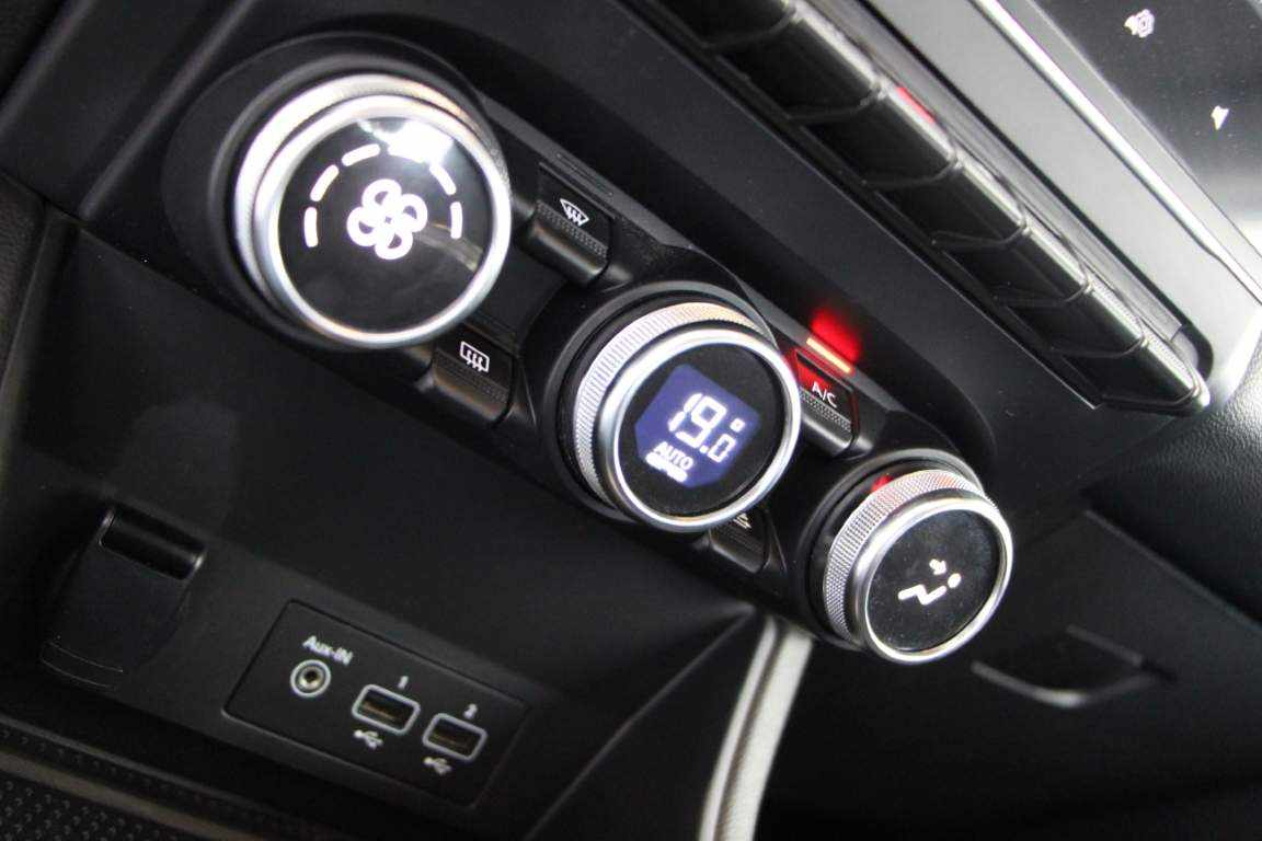 renault-captur-1-0-tce-2023-gasolina-999cc